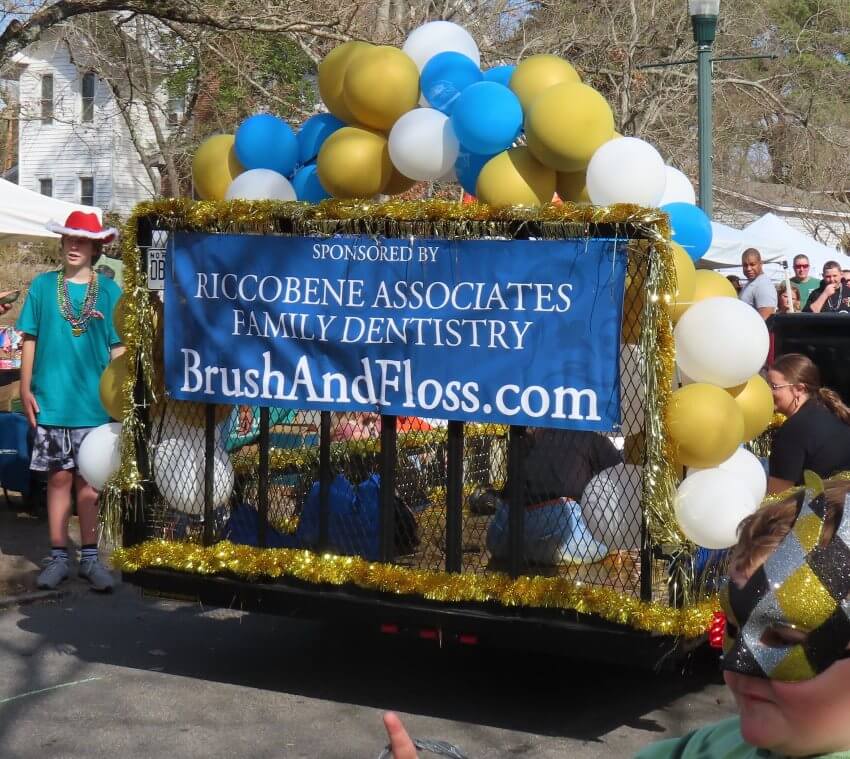 Riccobene Associates Family Dentistry float – New Bern Mardi Gras 2024